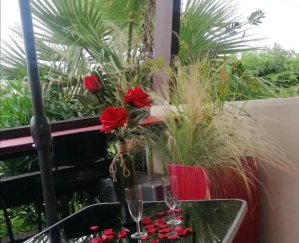 La Cage Village Naturiste *