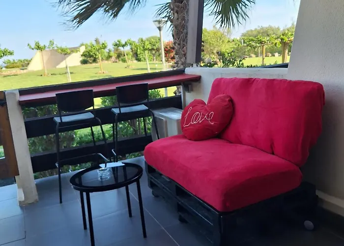 Apartament La Cage Village Naturiste *